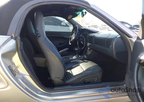 1997 Porsche Boxster z USA, uszkodzony, nr VIN WP0CA2989VS625622